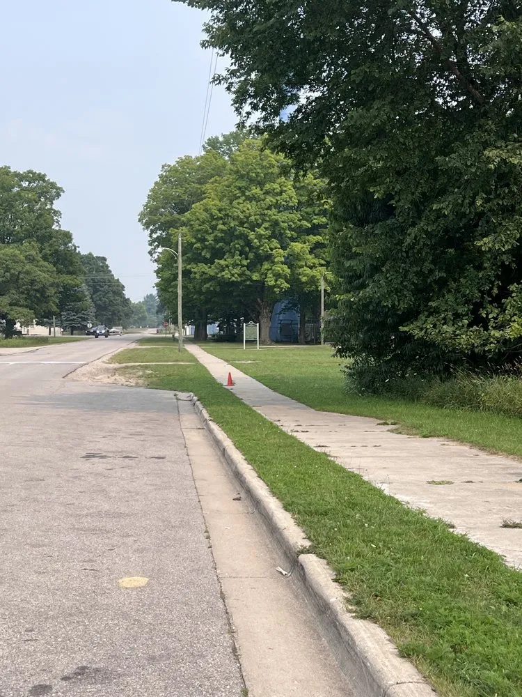 Top-rated yard maintenance in Thompsonville, MI by Clean Green Machine
