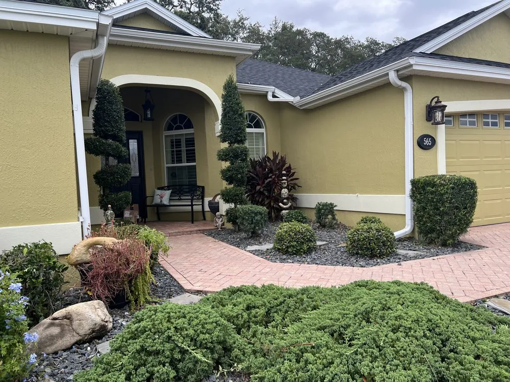 Custom yard maintenance experts serving Ocala, FL - Clean Greenz
