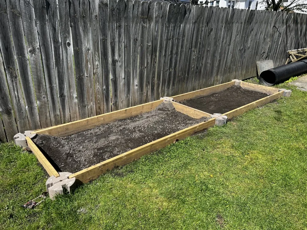 Professional lawn care service in Oswego, NY - Clean it up Landscaping