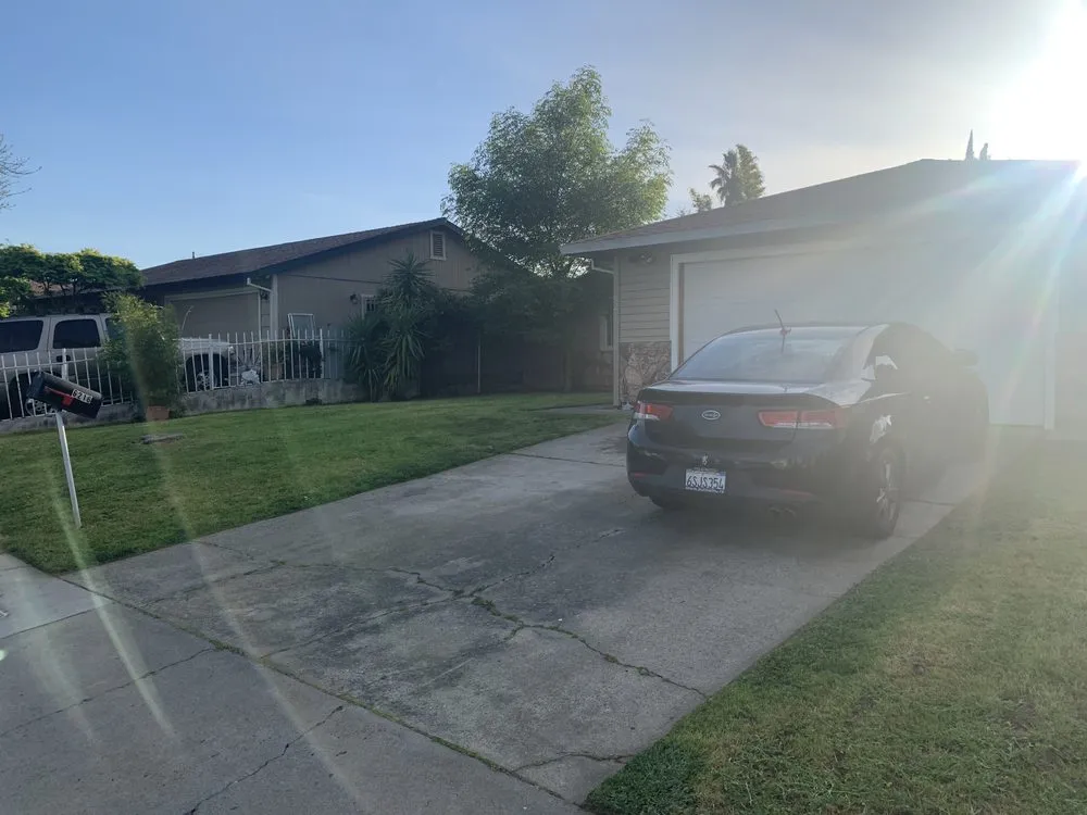 Local garden landscaping for year-round maintenance in Sacramento, CA by Clean Kept Lawn Care