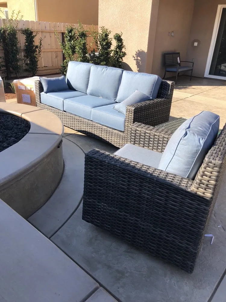 Affordable yard maintenance for beautiful yards across Clovis, CA - Clean Line Landscape