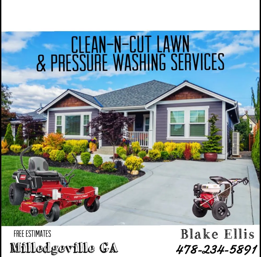 Reliable lawn care service with custom design in Milledgeville, GA by Clean-N-Cut