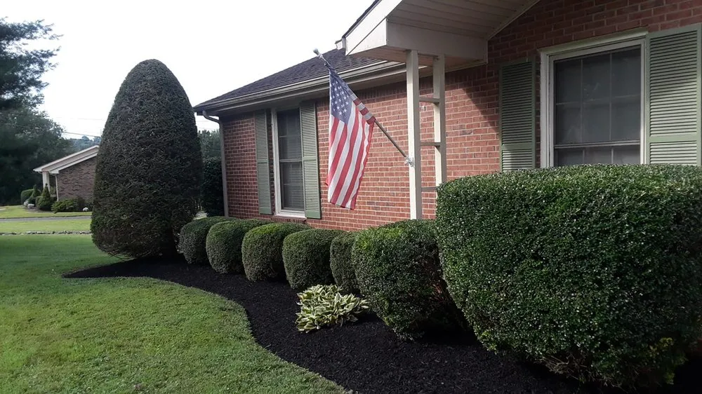 Reliable lawn mowing service in Findlay, OH by Clean N Green Lawn Services