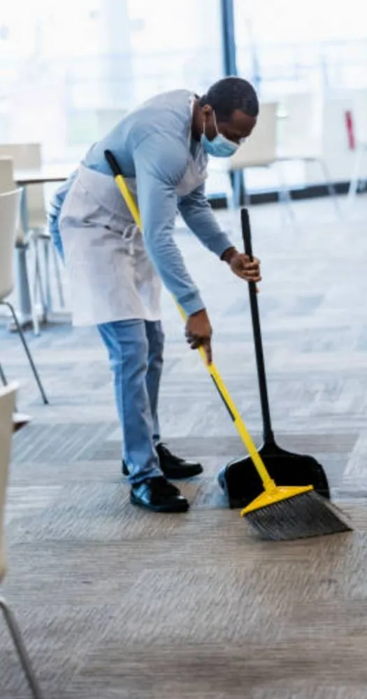 Professional yard cleanup service experts serving Paradise, NV - Clean R Yard