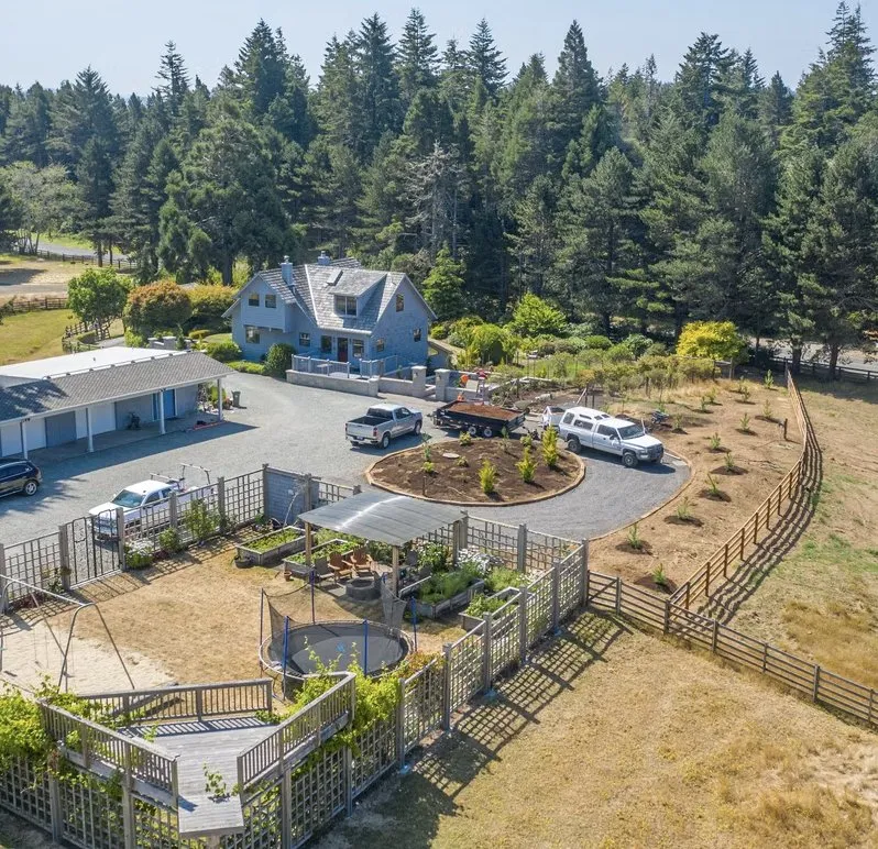 Custom garden landscaping for beautiful yards across North Bend, OR - Clean Rivers