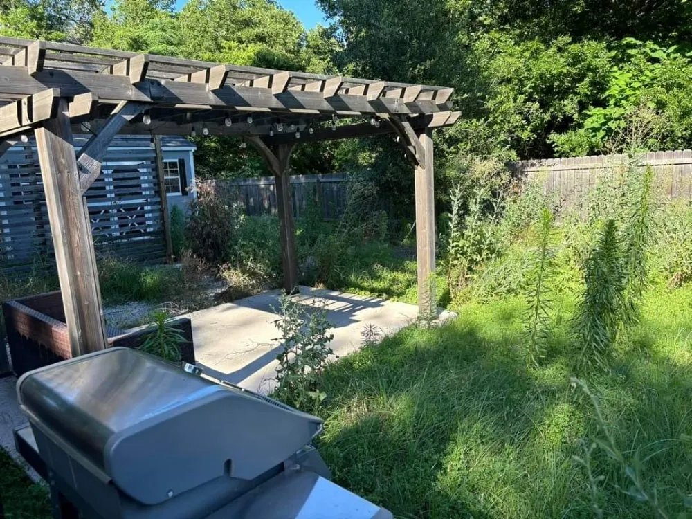 Top-rated yard maintenance experts serving Waco, TX - Clean-Up Crew