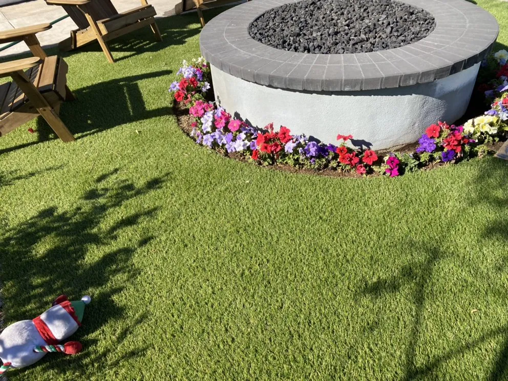 Custom garden landscaping in Mesa, AZ - Clean view Landscape