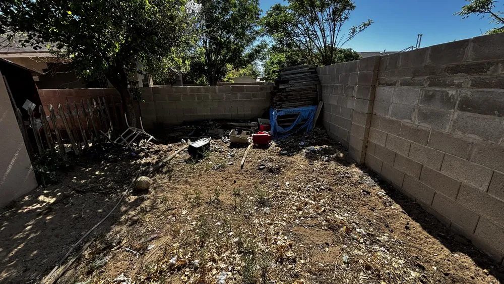 Affordable lawn mowing service for homes across Albuquerque, NM - Clean Yards R US