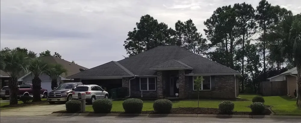 Top-rated landscaping services for residential properties across Navarre, FL - Clean2Xtreme