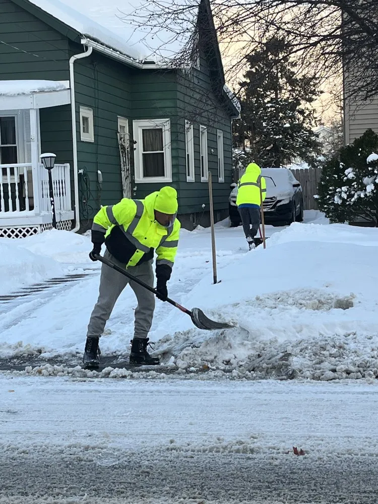 Affordable garden landscaping experts serving Erie, PA - CleanCo
