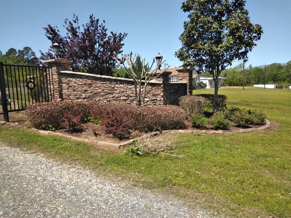 Expert landscaping services for year-round maintenance in Jefferson, TX by Cleancut Gardening Service