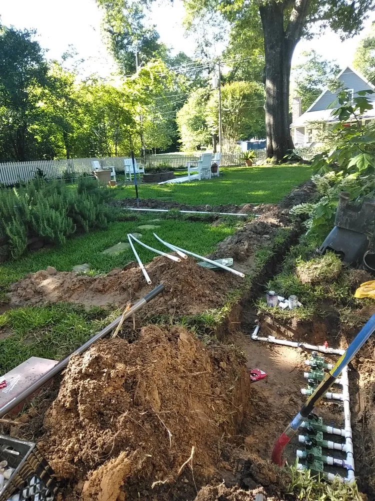 Expert lawn care service experts serving Jefferson, TX - Cleancut Gardening Service