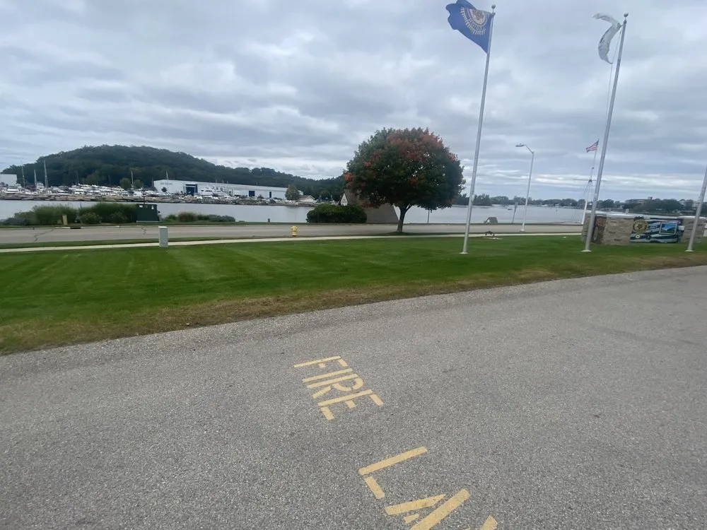 Local yard maintenance in Muskegon, MI by Cleaner Cuts LLC