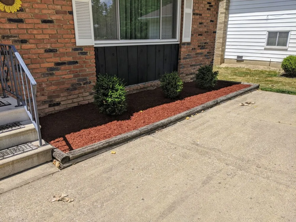 Top-rated landscaping services for year-round maintenance in Medina, OH by Cleaner Grounds