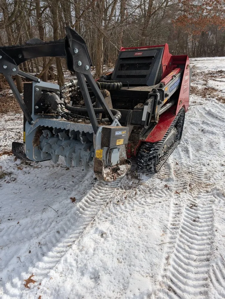 Expert outdoor landscaping in Medina, OH by Cleaner Grounds