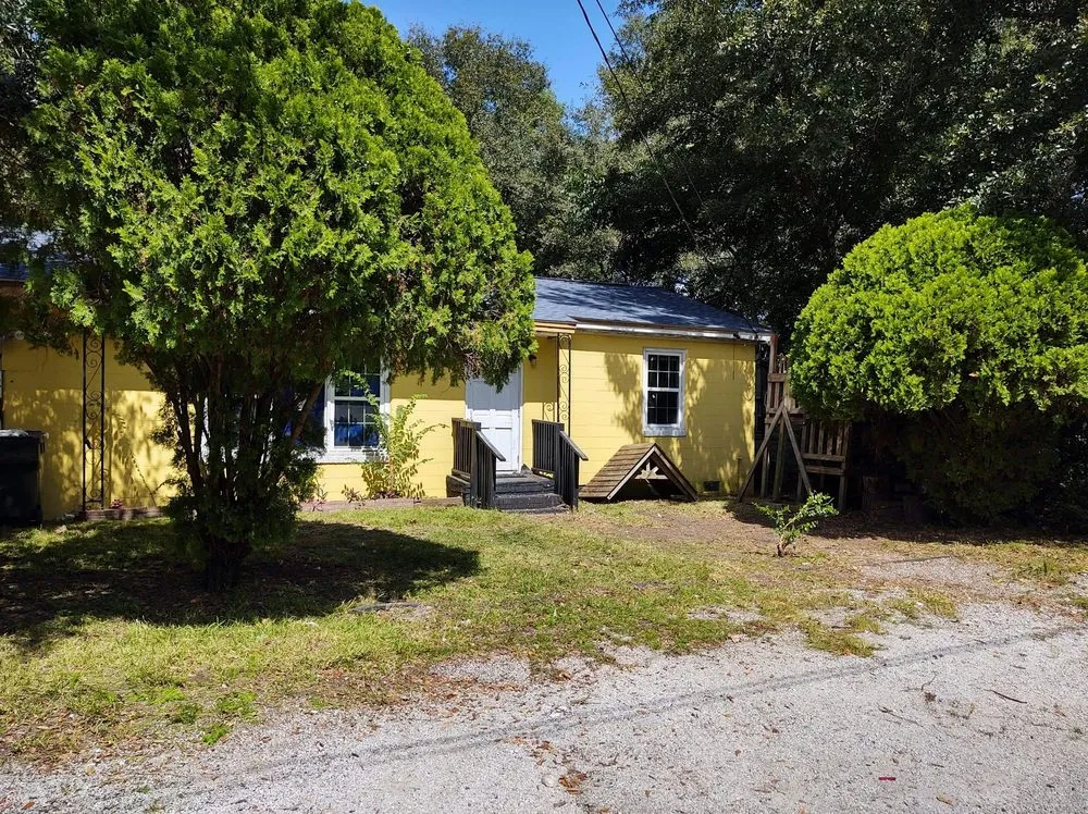 Reliable landscape design experts serving Goose Creek, SC - Cleanify Pressure Washing & Hauling