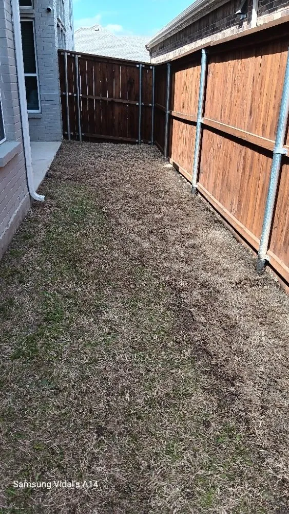 Local lawn mowing service experts serving Garland, TX - Cleanpro Lawncare