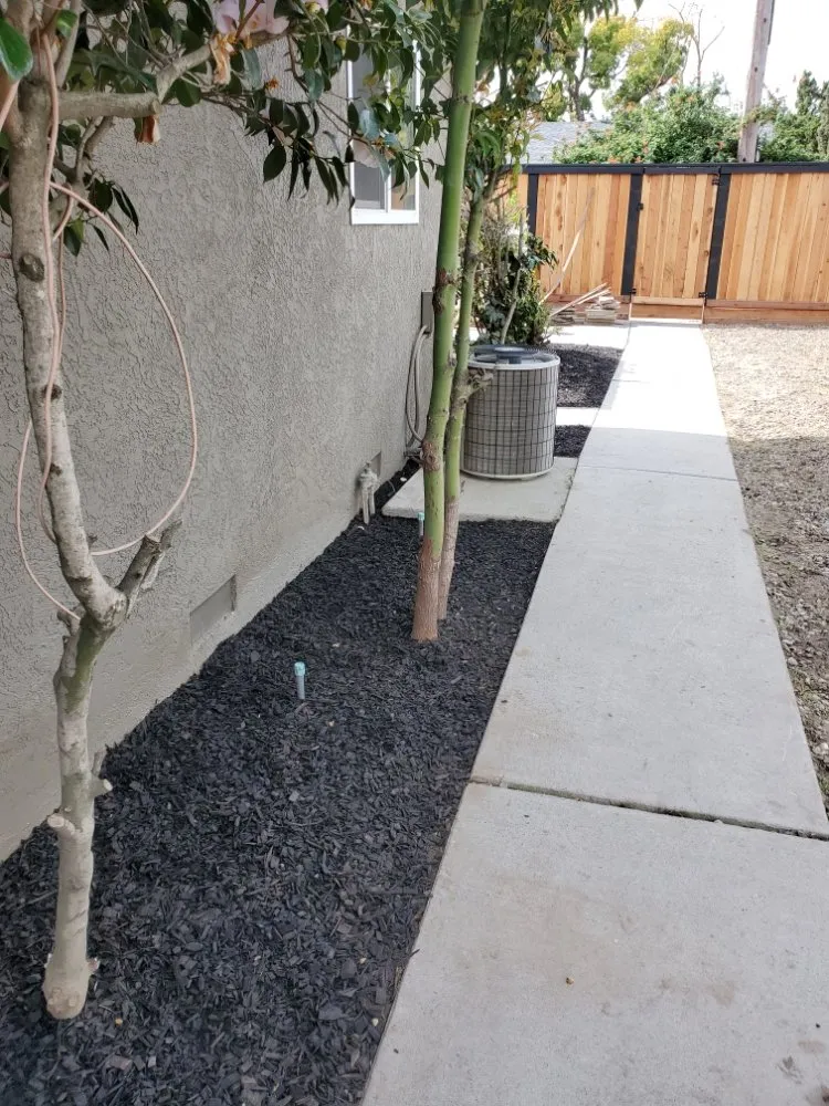 Expert lawn mowing service in Turlock, CA by Cleanscaping