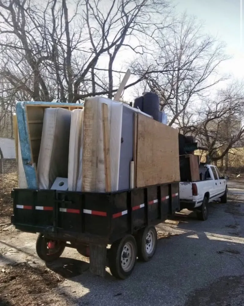 Custom lawn care service in Baltimore, MD - Clear Choice Hauling