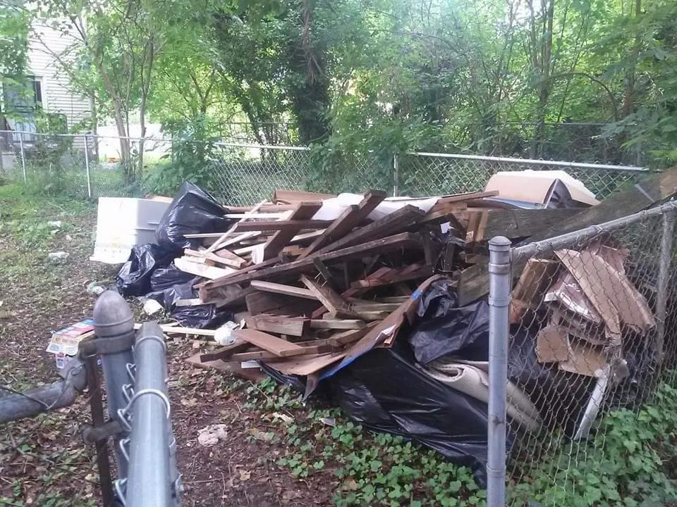 Affordable garden landscaping in Baltimore, MD - Clear Choice Hauling