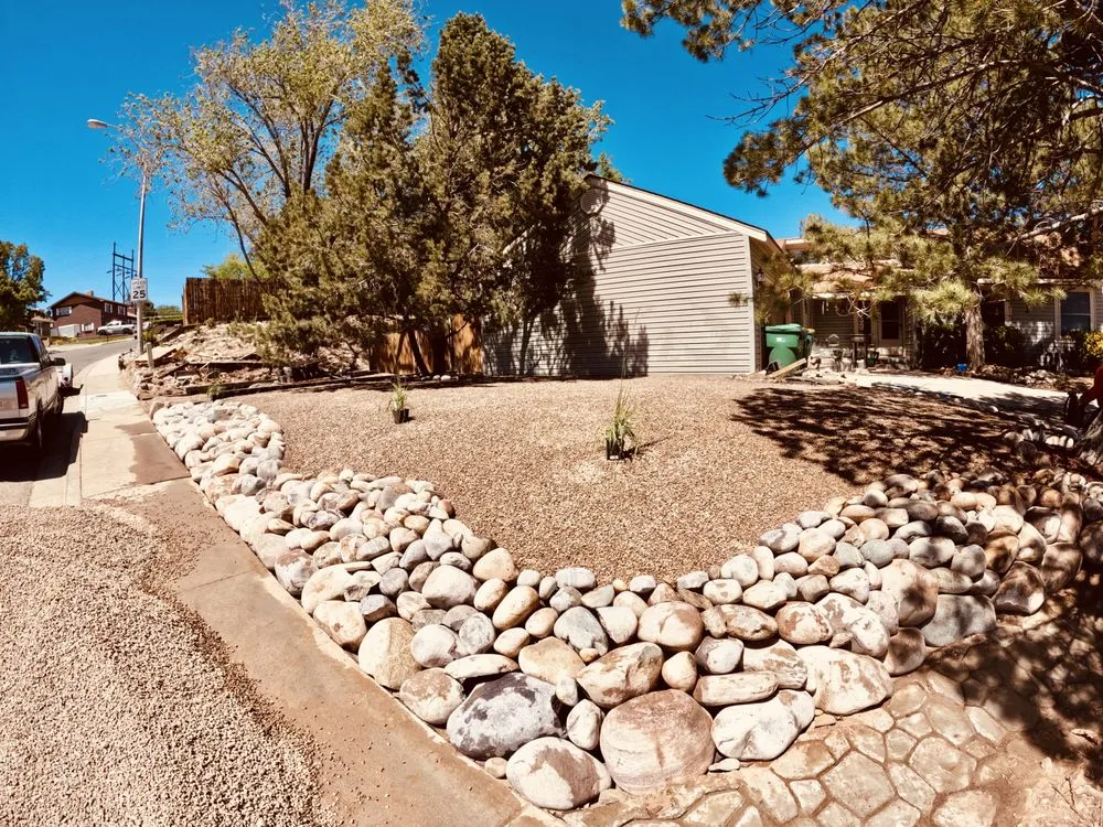 Local lawn care service experts serving Farmington, NM - Clear Creek Landscape