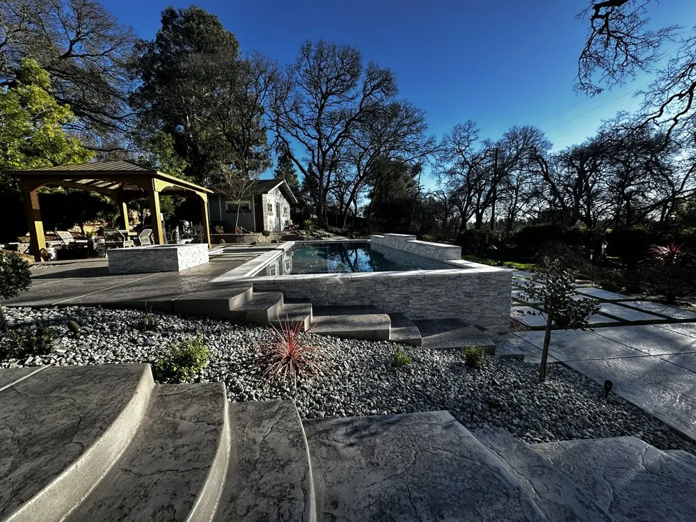 Reliable yard maintenance for beautiful yards in Orangevale, CA by Clear Cut Landscaping