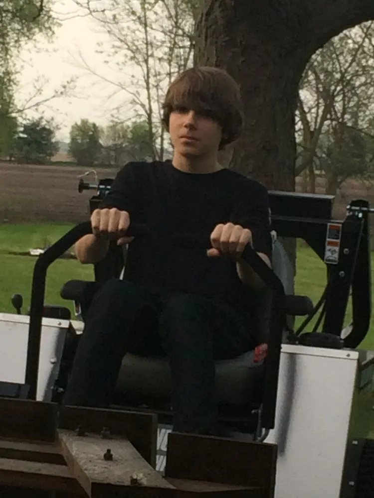 Trusted yard cleanup service for homes across Bourbonnais, IL - Clear Path