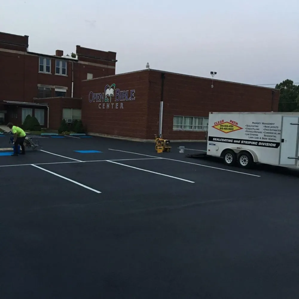 Reliable outdoor landscaping for beautiful yards across Bourbonnais, IL - Clear Path