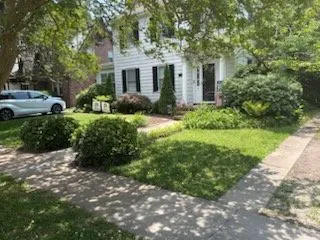 Expert lawn care service experts serving Virginia Beach, VA - Clear Path