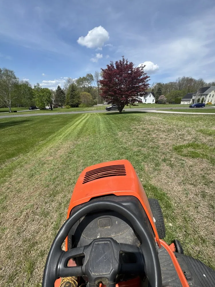 Top-rated yard cleanup service for homes in Hope Valley, RI by Clear View Landscaping