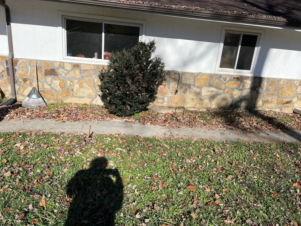 Trusted residential landscaping in LaFollette, TN - Clears Pressure Washing