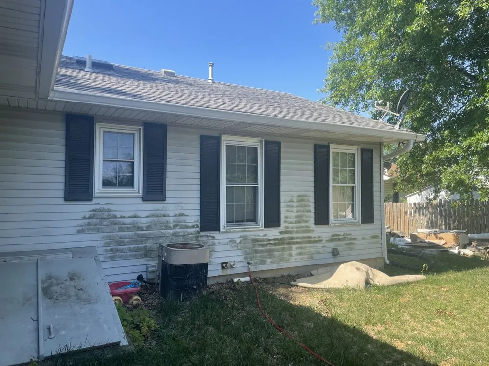 Trusted lawn care service in Moscow Mills, MO by ClearView Cleaners