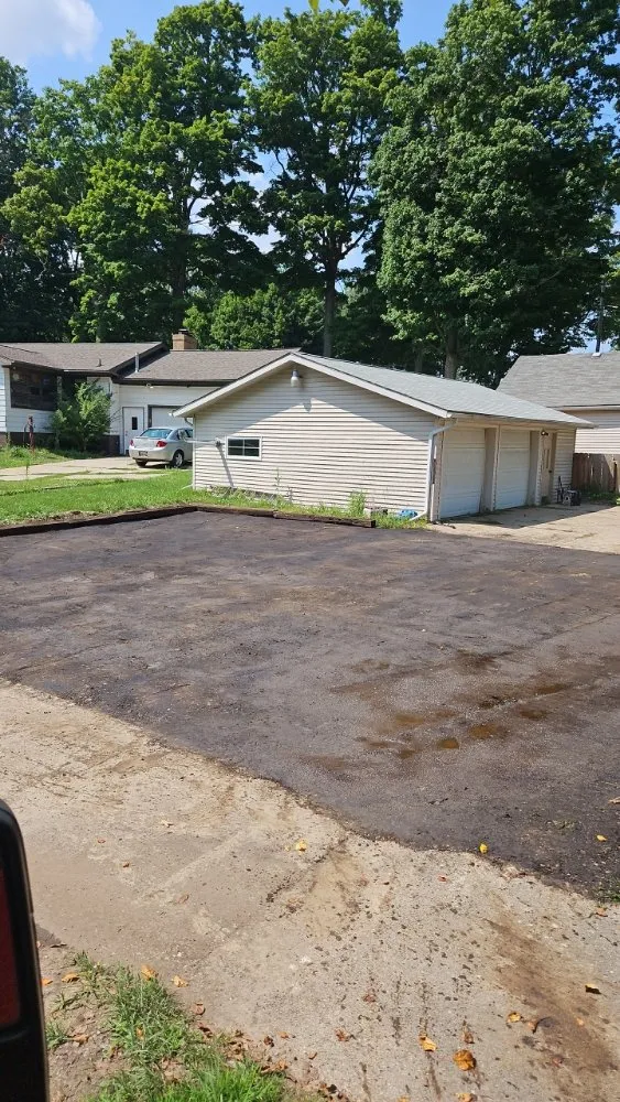 Custom landscaping services in Lansing, MI by Clearview Land Management