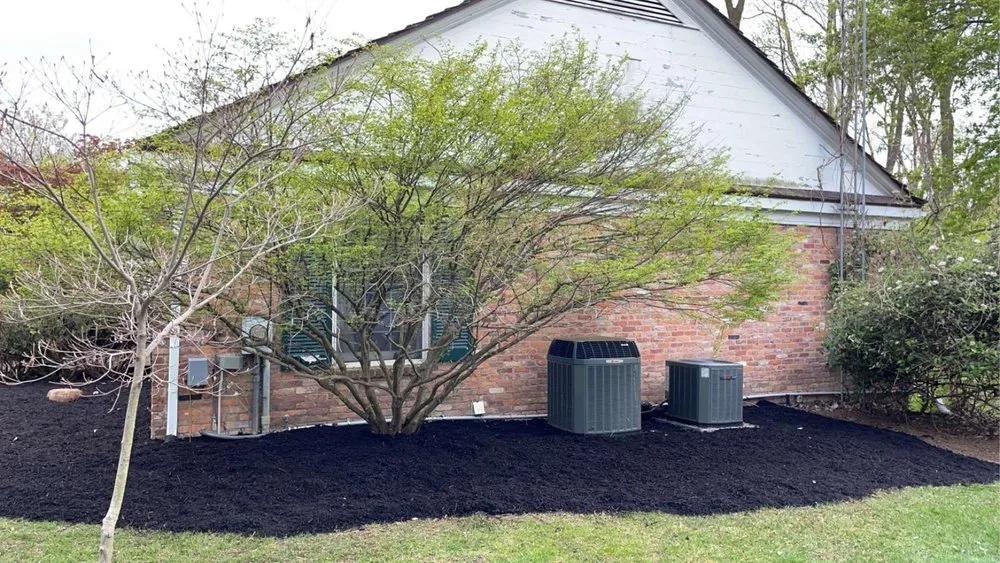 Expert lawn mowing service experts serving Toledo, OH - Clearview Landscaping