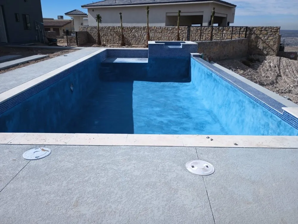 Custom lawn mowing service in El Paso, TX - Clearview Pools & Landscape Designs