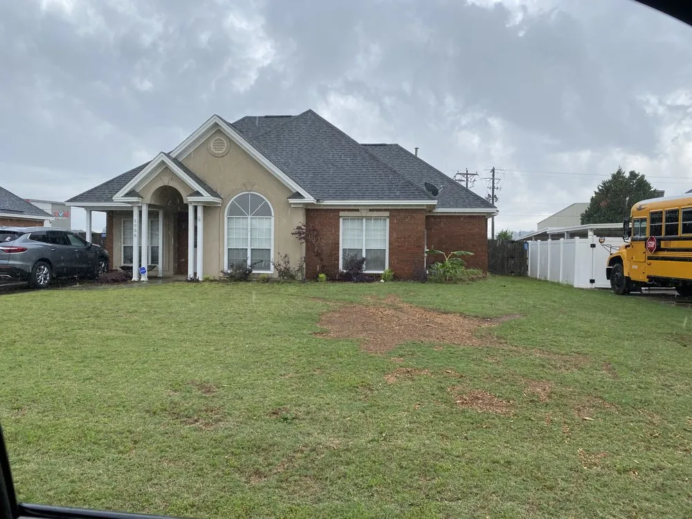 Affordable yard cleanup service in Clanton, AL by ClearView Window & Lawn Care