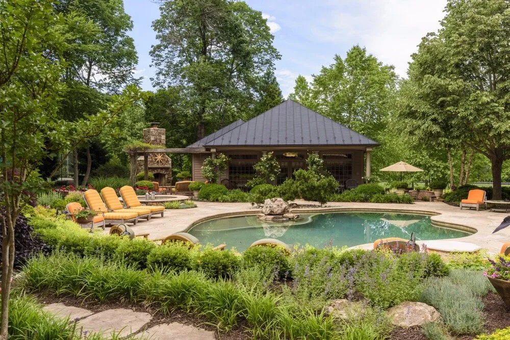 Affordable garden landscaping in Ijamsville, MD by Clearwater Landscape & Nursery