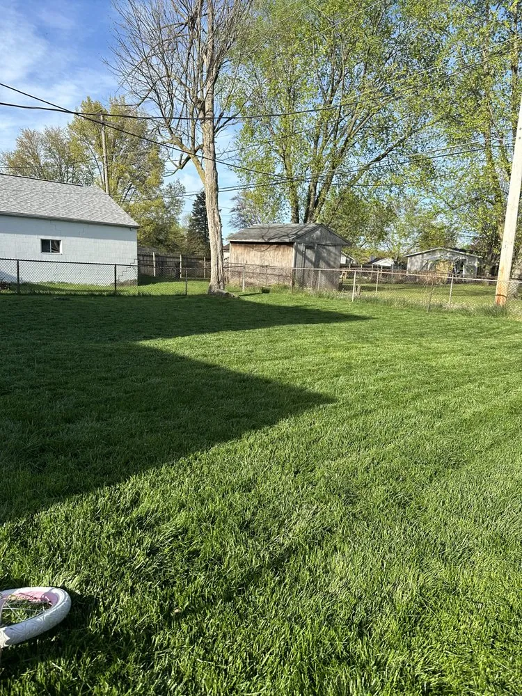 Trusted lawn care service for homes in Grove City, OH by Cleen Green Cuts