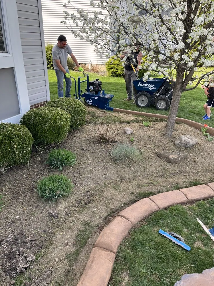 Top-rated garden landscaping experts serving North Ridgeville, OH - Cleveland CurbScapes