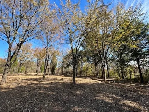 Custom lawn care service in Okmulgee, OK - Clevengers Land Management