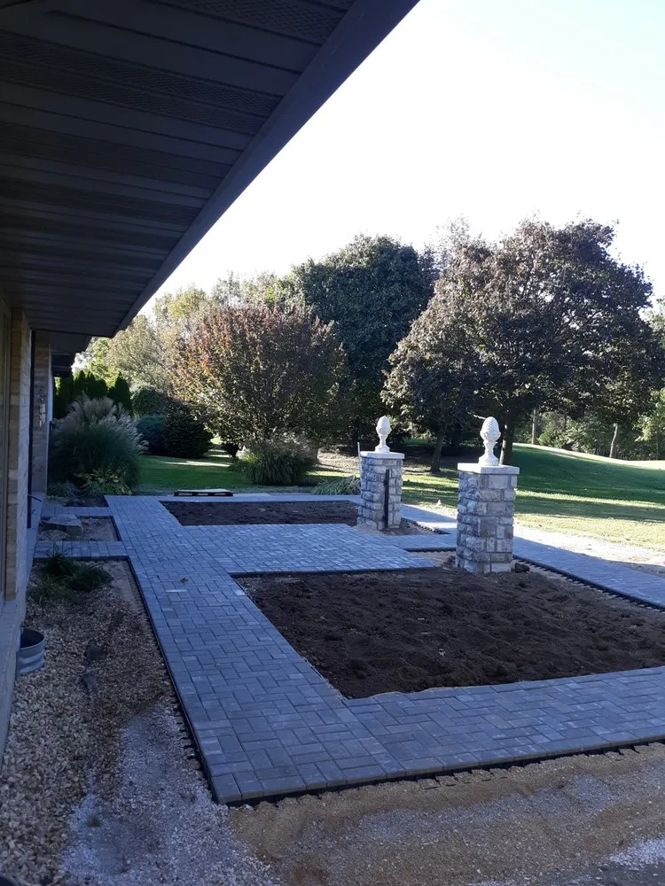 Expert outdoor landscaping for year-round maintenance in Nixa, MO by Clever Fox Creations