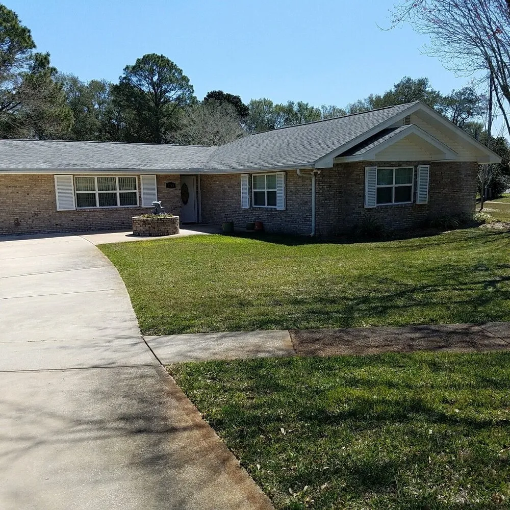 Affordable garden landscaping experts serving Fort Walton Beach, FL - CLH Lawn Care