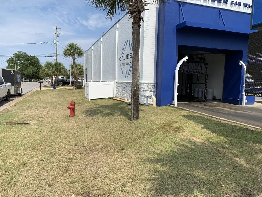 Custom yard cleanup service near you across Fort Walton Beach, FL - CLH Lawn Care