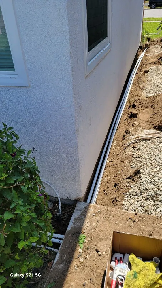 Affordable lawn mowing service in Montclair, CA - CLI Carrillo Landscaping