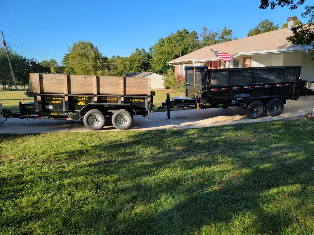 Custom yard cleanup service in De Soto, MO - Clifford's Cut N Clean