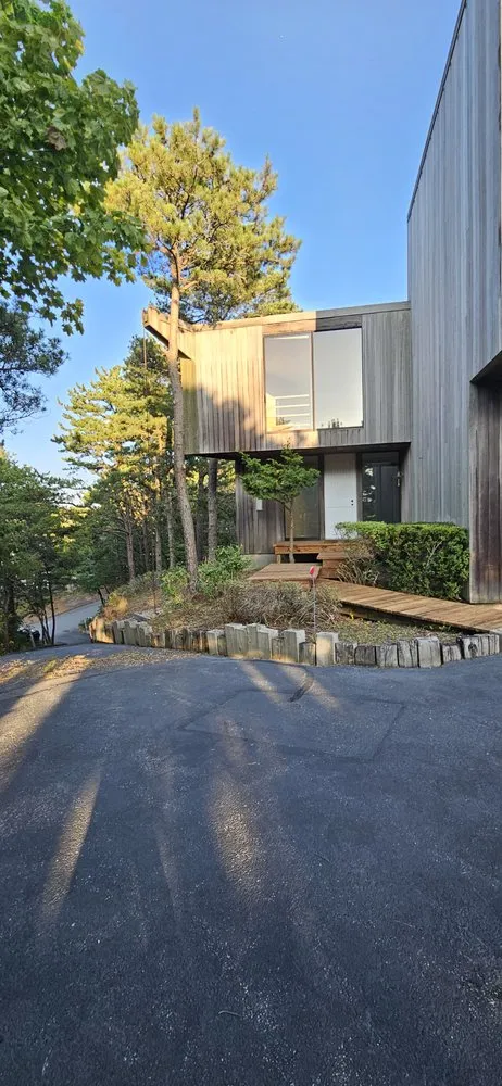 Reliable lawn mowing service experts serving Truro, MA - Cliff's Landscaping