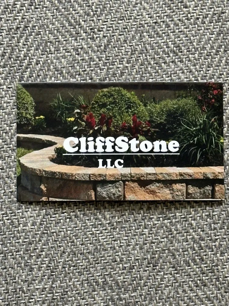 Professional yard cleanup service experts serving Middletown, CT - Cliffstone