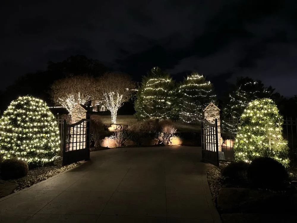 Trusted lawn mowing service experts serving Jenks, OK - Clifton Company