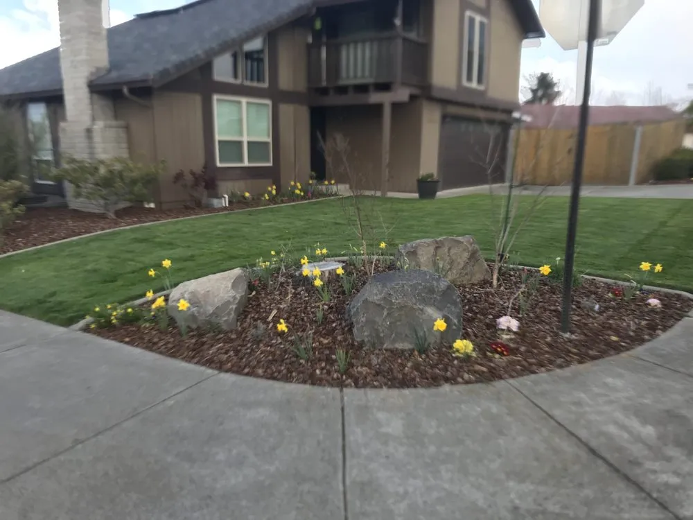Top-rated landscape installation in Medford, OR - Climax Lawn & Landscape