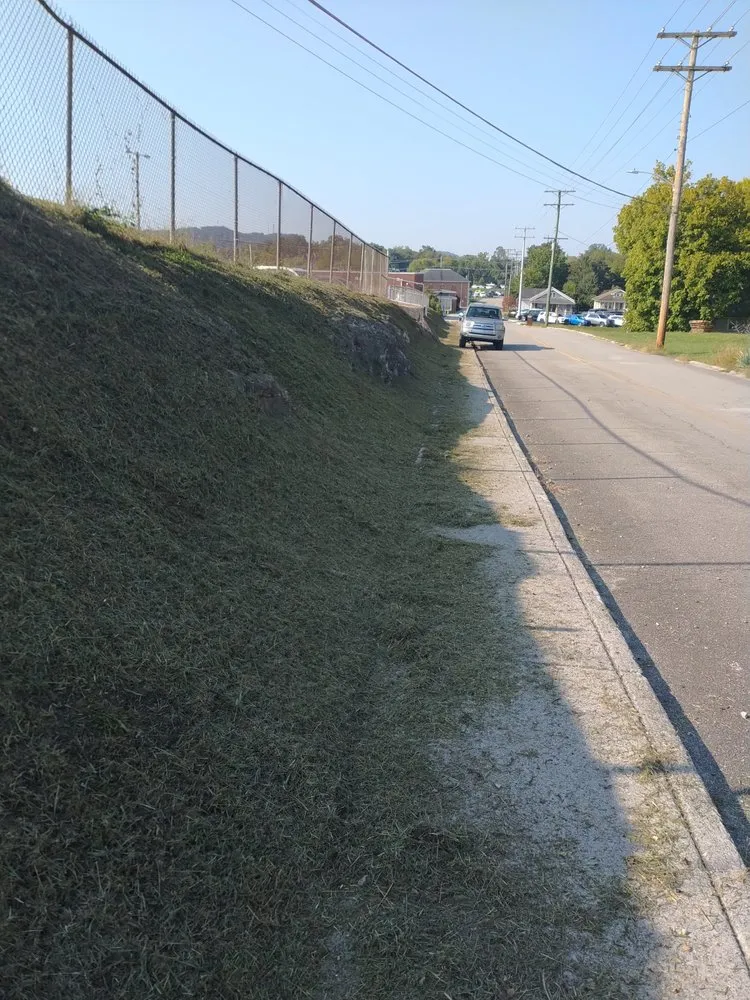 Affordable lawn mowing service near you in Clinton, TN by Clinch River Landscapes